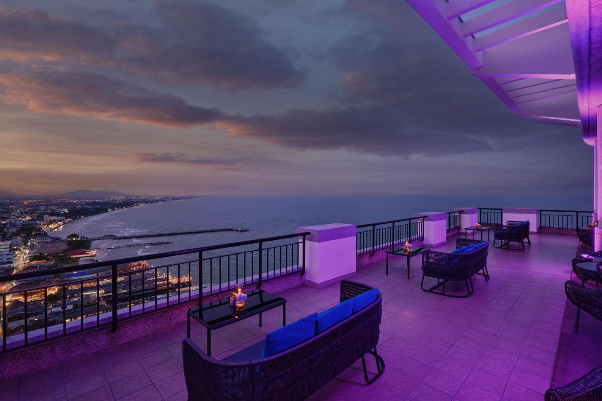 Hilton Hua Hin Resort & Spa Exterior photo