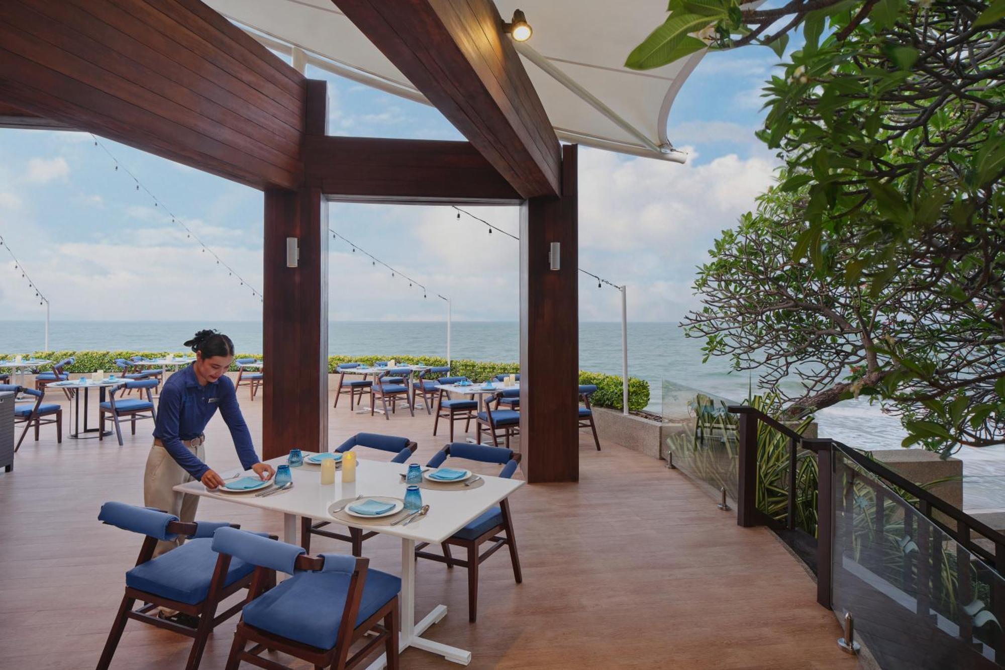 Hilton Hua Hin Resort & Spa Exterior photo