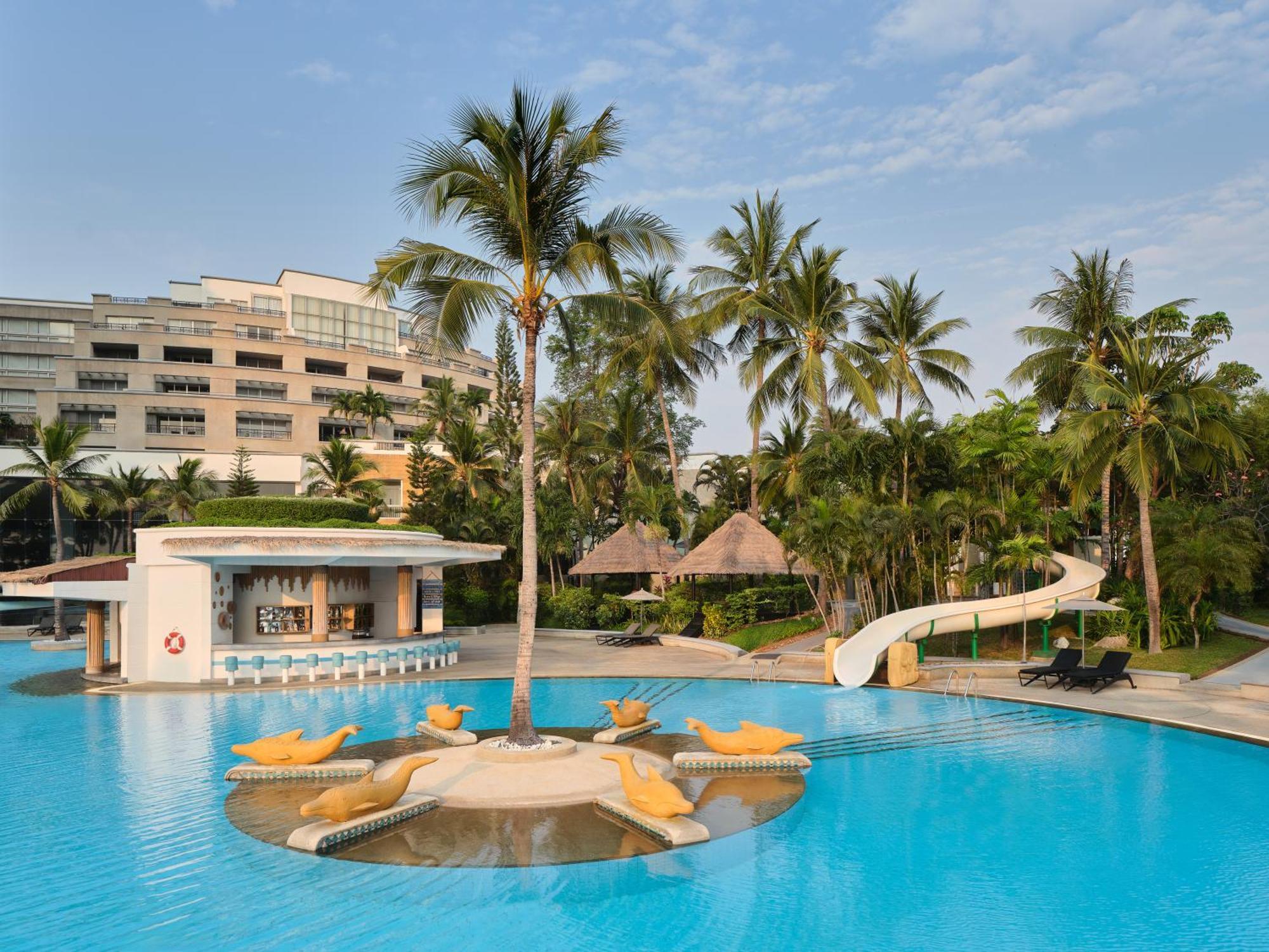 Hilton Hua Hin Resort & Spa Exterior photo