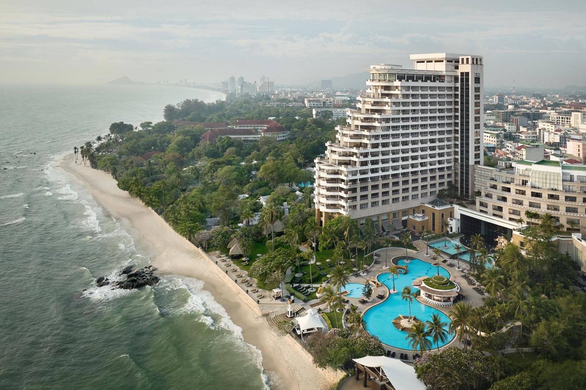 Hilton Hua Hin Resort & Spa Exterior photo