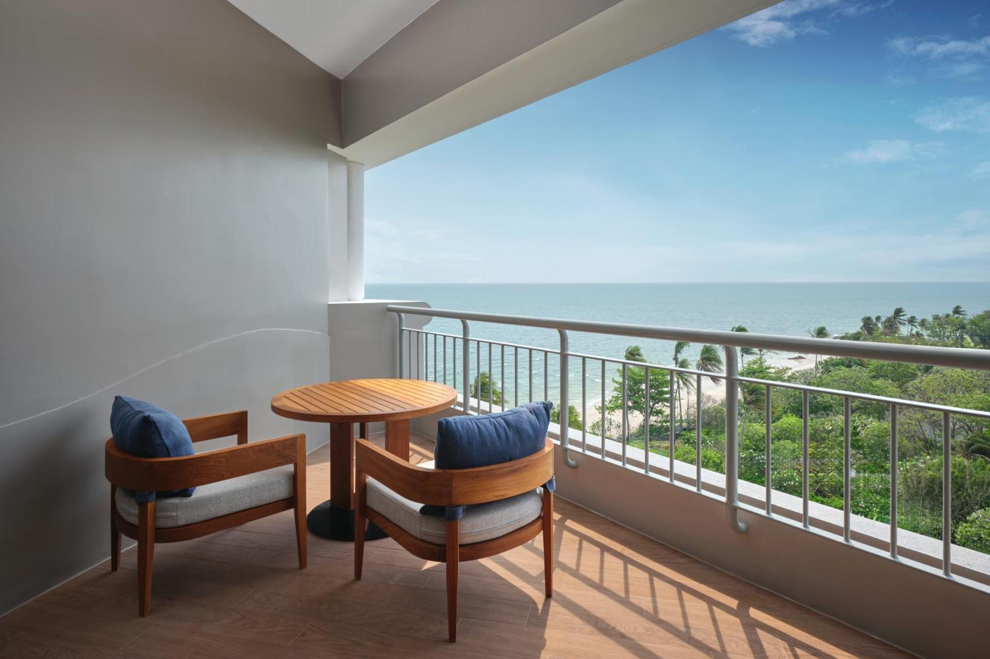Hilton Hua Hin Resort & Spa Exterior photo
