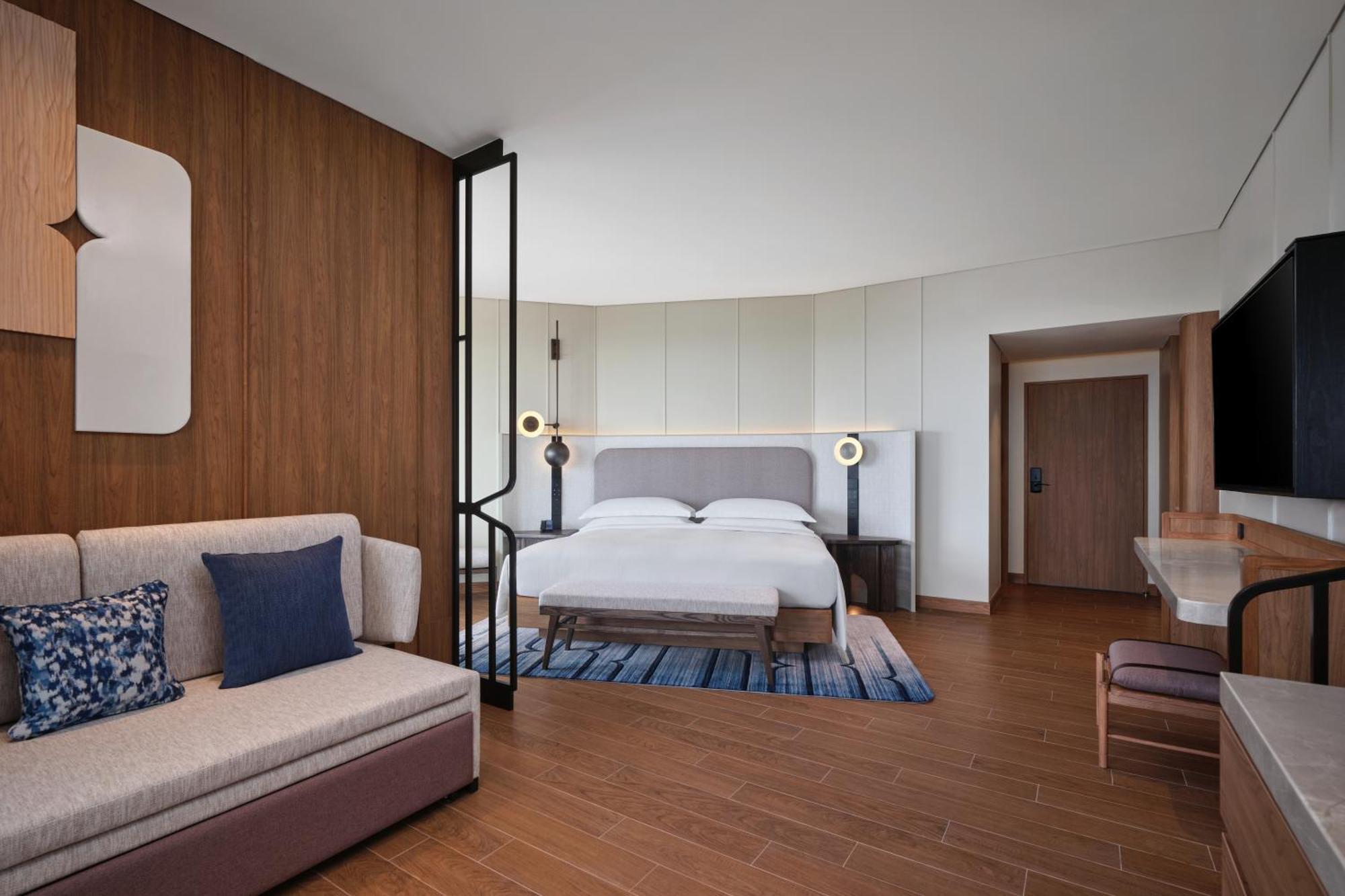 Hilton Hua Hin Resort & Spa Exterior photo