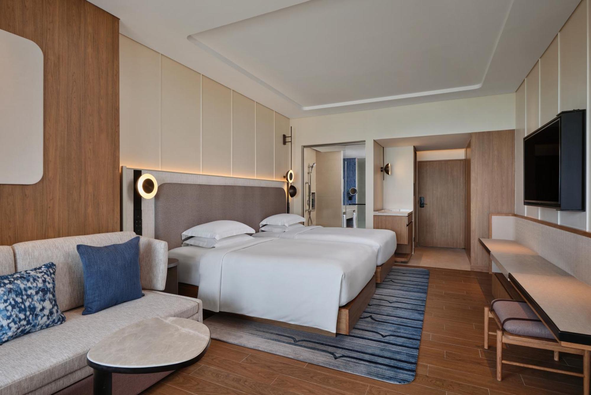 Hilton Hua Hin Resort & Spa Exterior photo